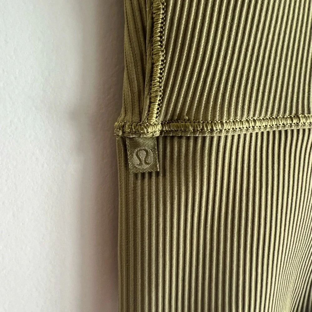 Olive Green Ribbed Tank Top - Picture 3 of 3